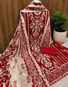 Elegant Red & White Ethnic Kurta Set