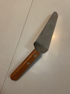 Cake Slicer And Server