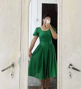 Emerald Green Puff Sleeve Midi Dress