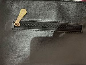 Black Handbag👜