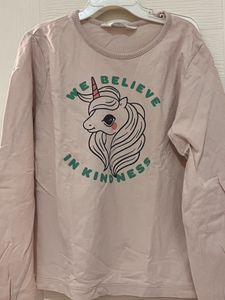 H&M Unicorn Graphic Long Sleeve sweat-tshirt