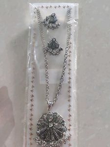 Oxidized Silver Necklace and Earring Set