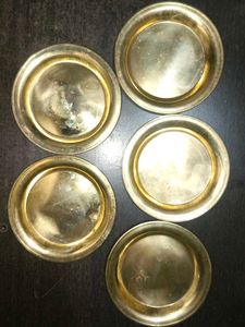 Set of 5 small  Brass Plates