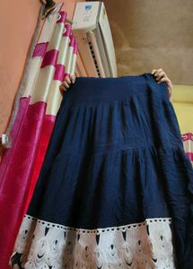 Elegant Navy Blue Skirt with White Lace Trim