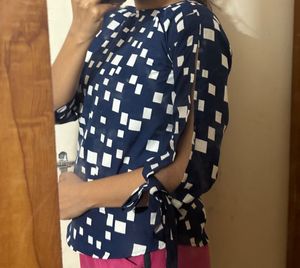 Fancy Navy blue top