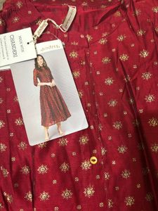 Elegant Red Kurta with Gold Print