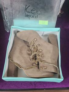Ket Importa Lace-Up Booties