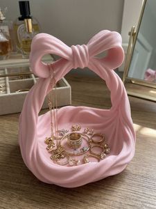 Chic Pink Bow Jewelry Organizer