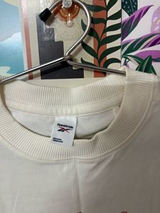 Reebok Cropped T-Shirt