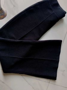 women black flared pents