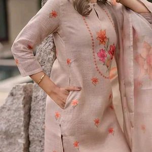 Elegant Floral Kurta set with plazo