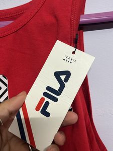 Brand New Fila Tank Crop Top🍎