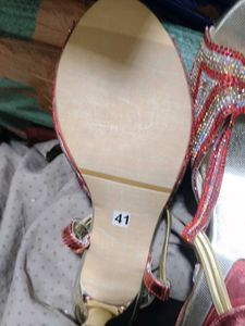 Embellished Red &amp; Gold Sandals heels 👠👠👠
