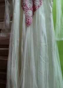 Beautiful Pink &amp; White Kurta Set