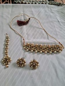 kundan Elegant Gold &amp; Pearl Jewelry Set