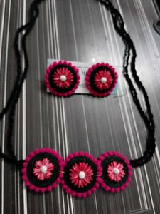 NEW HANDMADE Floral Necklace Earring Set