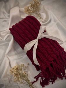 Mikasa scarf (handmade)