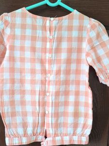 Cute Gingham Puff Sleeve Top