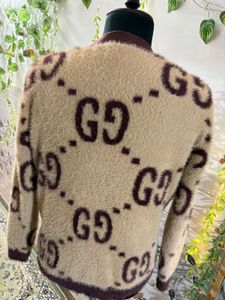 Authentic Gucci Cardigan 😍