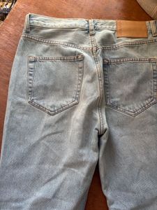 Pull &amp; Bear Light Wash Jeans