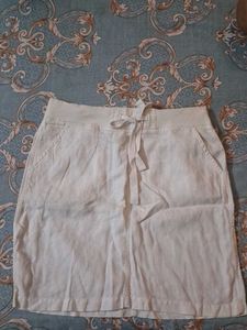 Women's White Linen Shorts