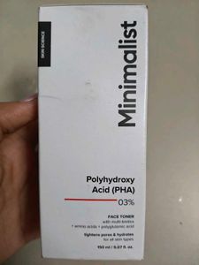 Minimalist Polyhydroxy Acid (PHA) Face Toner