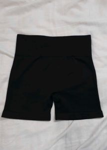 Women's High-Waisted Seamless Gym Shorts