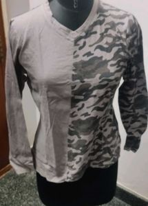 Stylish Camouflage Print Top