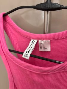 H&amp;M Racerback Tank Top