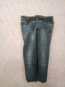 Light Wash Denim Jeans