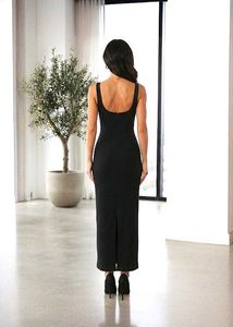 Elegant Black Maxi Dress