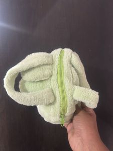 Cute Plush Frog Pouch
