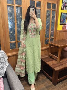 Elegant Green Kurta Set with Dupatta