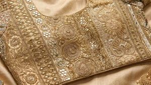 New Exquisite Embroidered Ethnic Blouse
