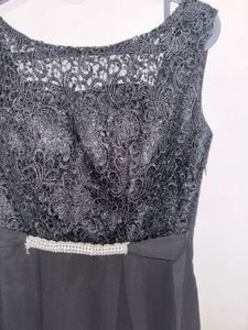 Elegant Black Lace Dress with Embellished Waist
