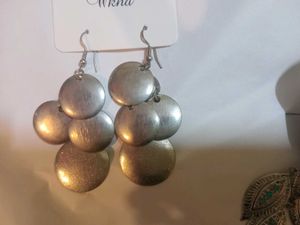 C Dangle Earrings Set