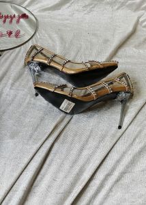 Diamond Work Pencil Heels 🎀🪞