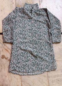 Vibrant Green Paisley Top- classy