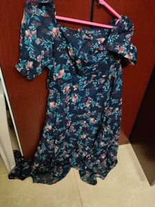 Floral Print puffed Shoulder Dress
