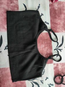 black crop top / inner camisole