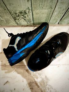 Puma Men's UK9 shoes