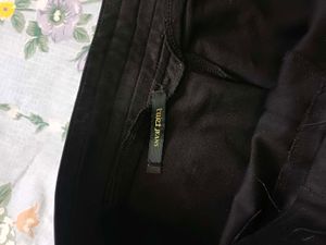 Women's Black Jeegins Pants