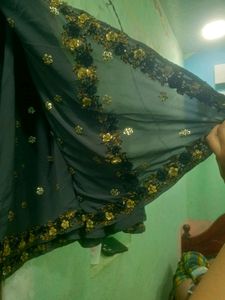 Beautiful 😍❤️ Gray Colour Saree With Rose Lace