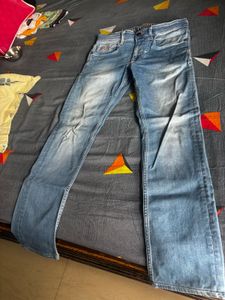 Light Wash Denim Jeans