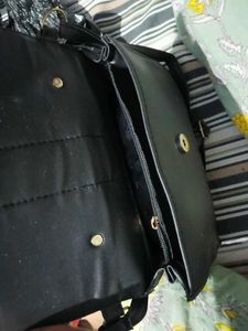 Chic Black Top Handle Handbag