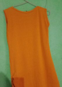It's a L Size long Top