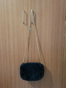 Black Faux Fur Sling Bag with Gold Chain