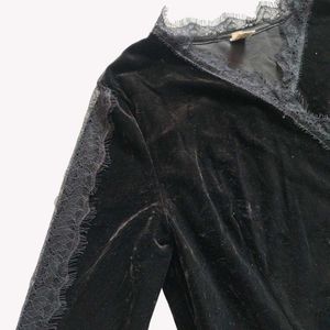 Elegant Black Velvet Lace Trim Dress