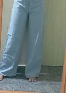 Light Wash Wide Leg Jeans