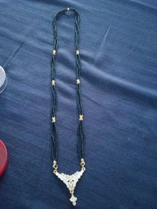 Elegant Kundan Mangalsutra